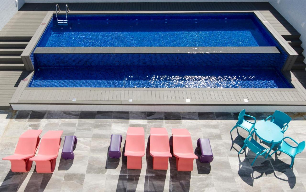 Отель Ibis Styles Balneario Camboriu - 1 Quadra Do Mar Экстерьер фото
