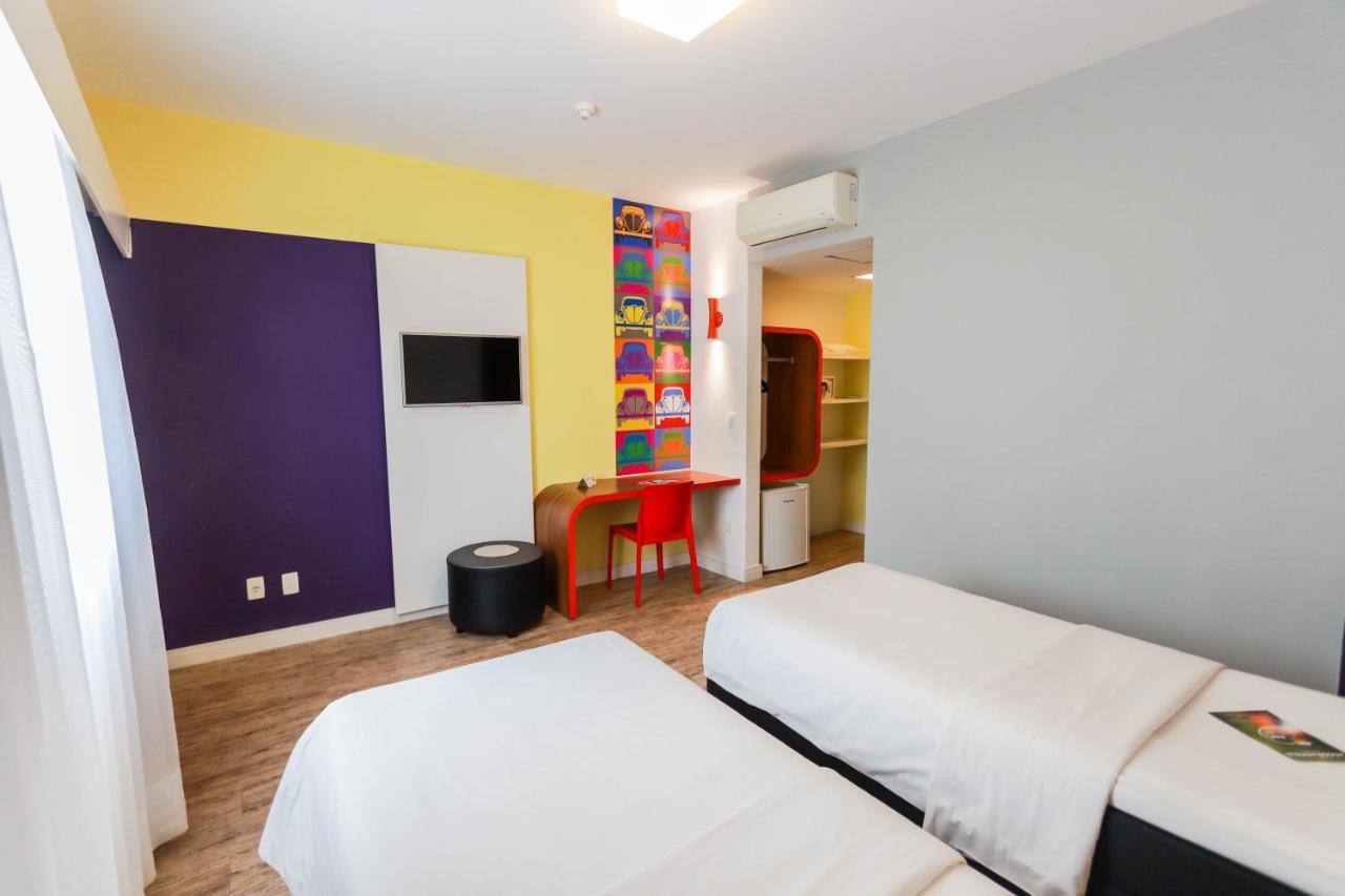 Отель Ibis Styles Balneario Camboriu - 1 Quadra Do Mar Экстерьер фото
